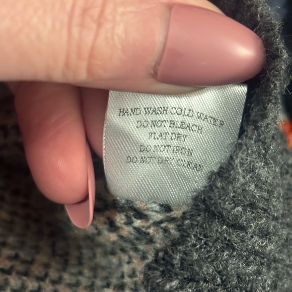 HYFVE Pink and Black Aztec Quarter Zip Cropped Sweater - Picture 10 of 11